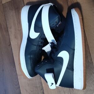 High Top Nike Air Force 1